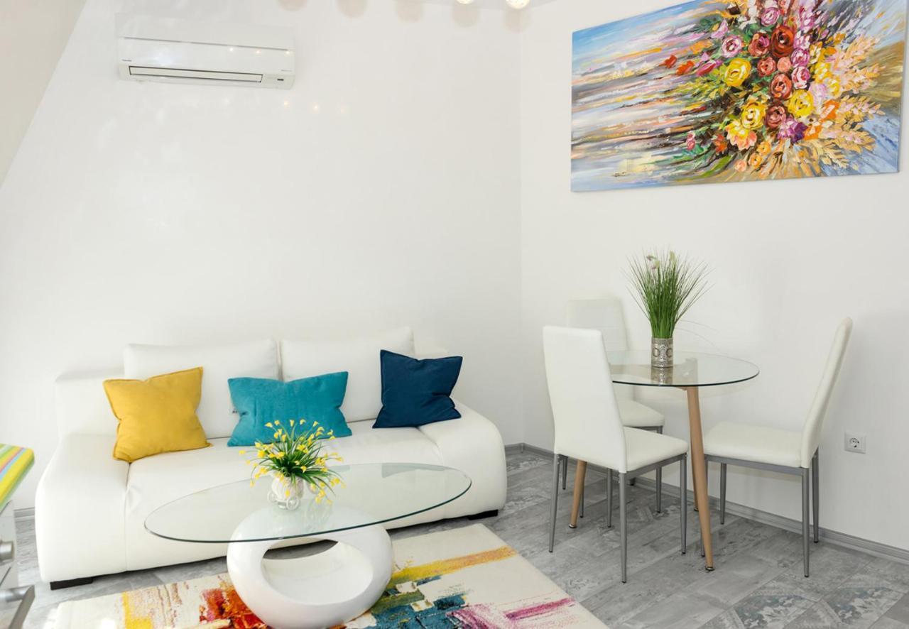 Acrylic & Pastel Apartments Varna Dış mekan fotoğraf
