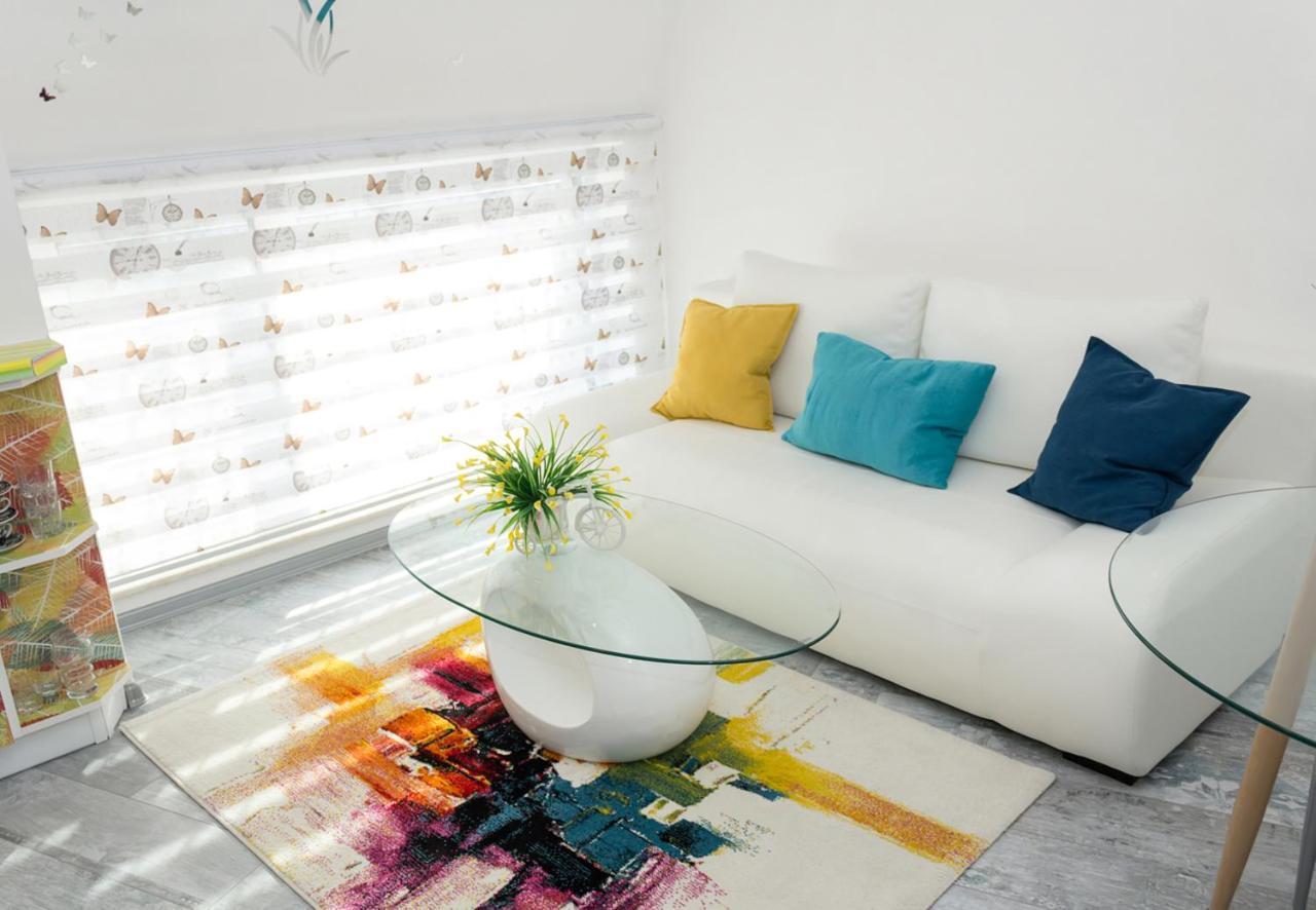 Acrylic & Pastel Apartments Varna Dış mekan fotoğraf